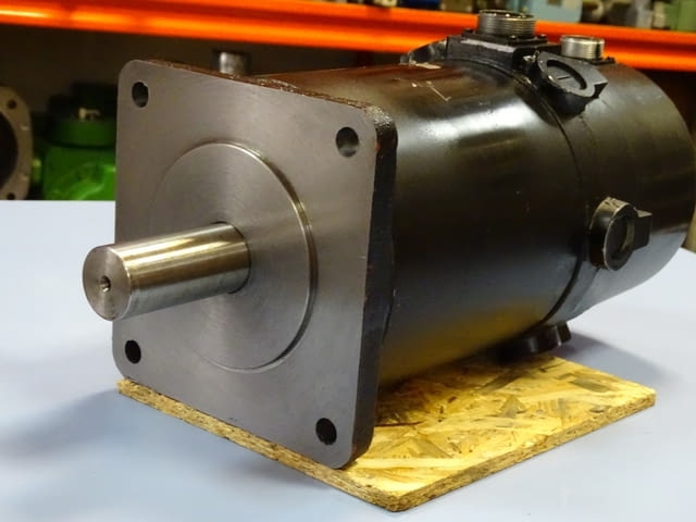 Серво двигател Динамо-Сливен МС1-К 98V, city of Plovdiv | Industrial Equipment - снимка 10