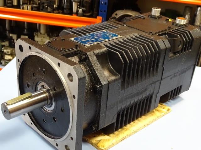 Ел. двигател постояннотоков Елпром-Троян 21 МВНС 121V, city of Plovdiv | Industrial Equipment - снимка 8