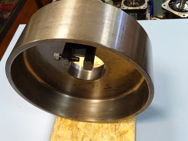 Център шайба за струг Ø315 mm - град Пловдив | Промишлено Оборудване - снимка 6