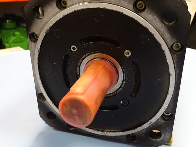 Ел. двигател постояннотоков Елпром-Троян 2 МТА 100V, city of Plovdiv | Industrial Equipment - снимка 4