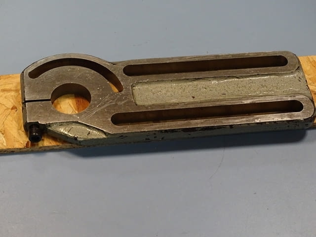 Планка, база от лира за фреза ФУ321, ФУ251, град Пловдив | Промишлено Оборудване - снимка 1