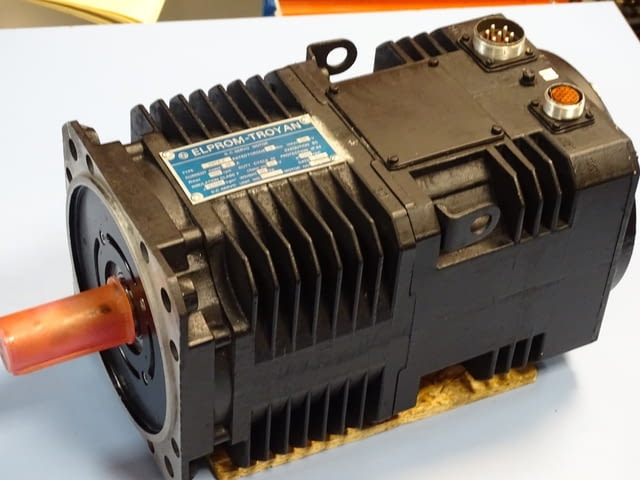 Правотоков ел. двигател с постоянни магнити Елпром-Троян 2 МТА-К 100V - снимка 1