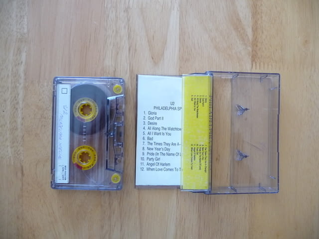 U2 Philadelphia Special Ю2 рок албум аудио касета касетка, град Радомир | Музикални Стоки - снимка 2