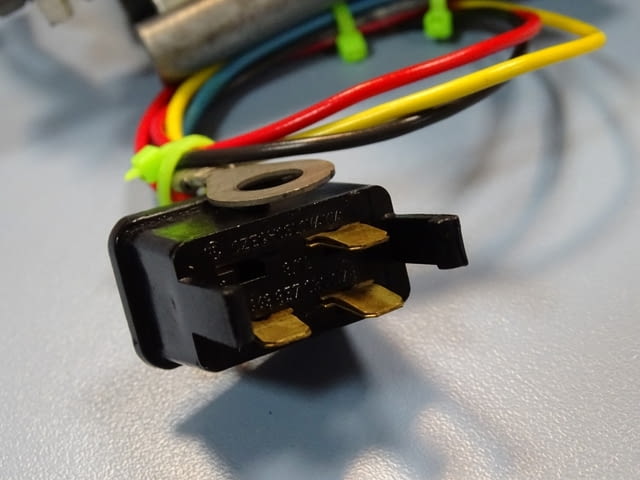 Мотор редуктор PAL 443 122 092 071 Front Windscreen Wiper Motor 12VDC - снимка 4