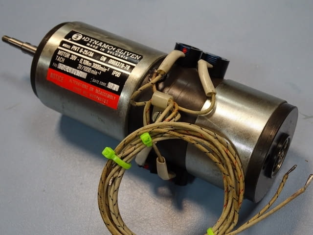Електромотор постояннотоков Dinamo Sliven PIVТ 6-25/3А 30V 0.10Nm - снимка 9