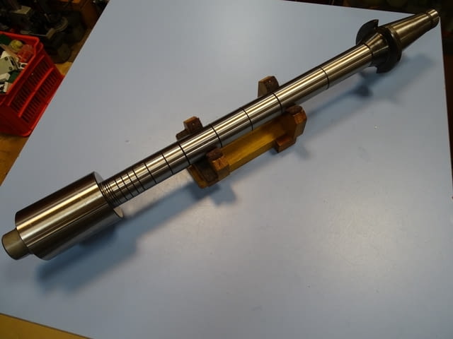 Държач вретено за фреза ISO-50 L-630 Ø32, град Пловдив | Промишлено Оборудване - снимка 1