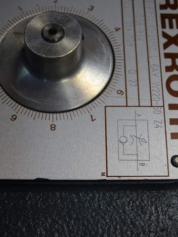 Хидравличен регулатор на дебит Rexroth 2FRW 10-21/50 L 6AY W 220-50 Z4 2-way flow control valve - снимка 4