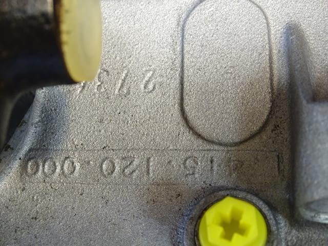 Горивно нагнетателна помпа (ГНП) Bosch RQV 300-1250AB10260L 12-cylinder fuel injection pump - снимка 7