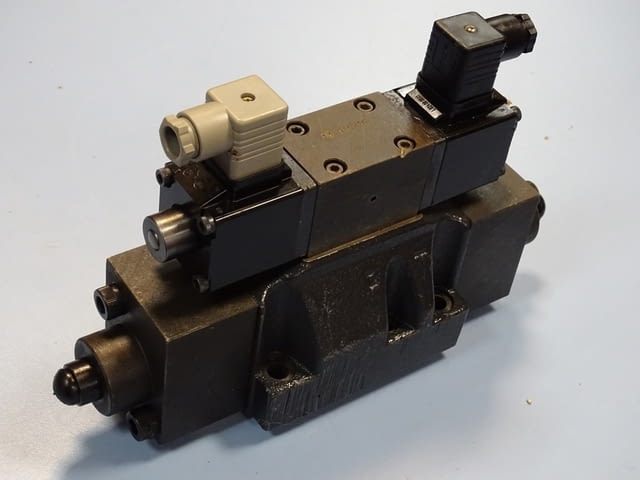 Хидравличен разпределител Hidraulic Ring WLL43K16D125KBB1 directional control valve - снимка 4