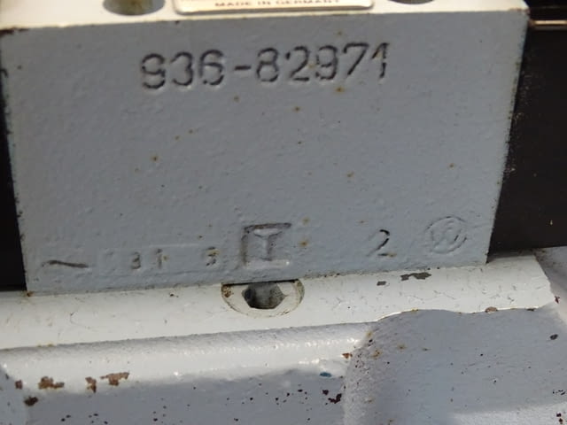 Хидравличен разпределител Denison 3D06 35 B10 0306 10C1W07338 220V directional control valve - снимка 6