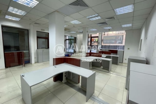 Офис за продажба в идеалния център на гр. Сандански 134 м2 - град Сандански | Офиси - снимка 3