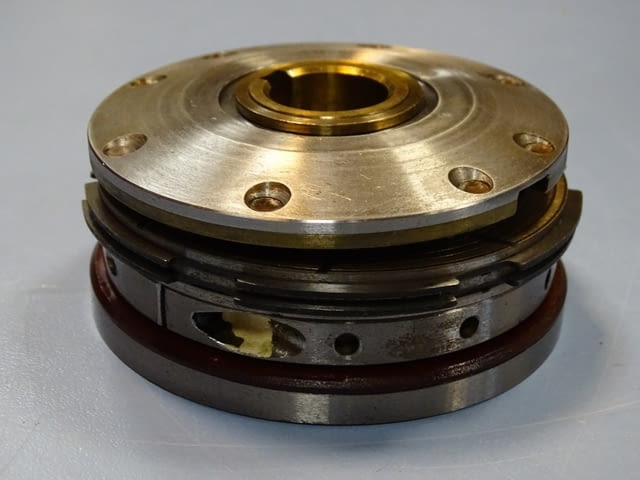 Съединител електромагнитен БГД-12.5 24VDC electromagnetic clutch - снимка 1