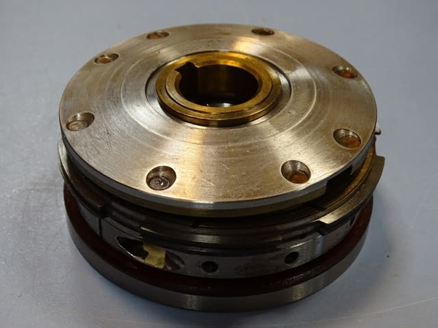 Съединител електромагнитен БГД-12.5 24VDC electromagnetic clutch - снимка 2