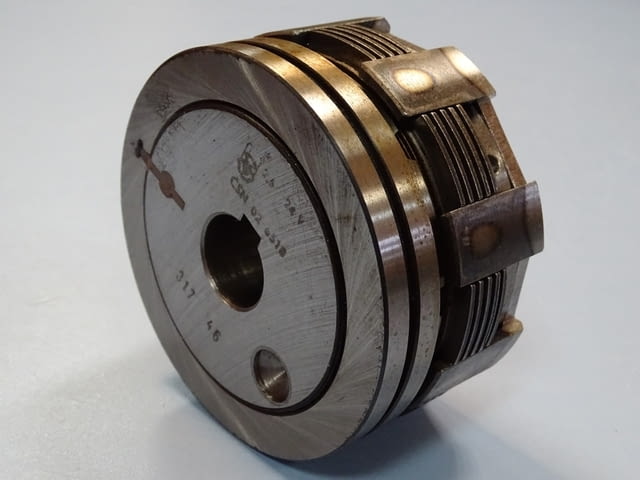 Съединител електромагнитен многодисков ELK-2.5 multi-plate electromagnetic clutch - снимка 2