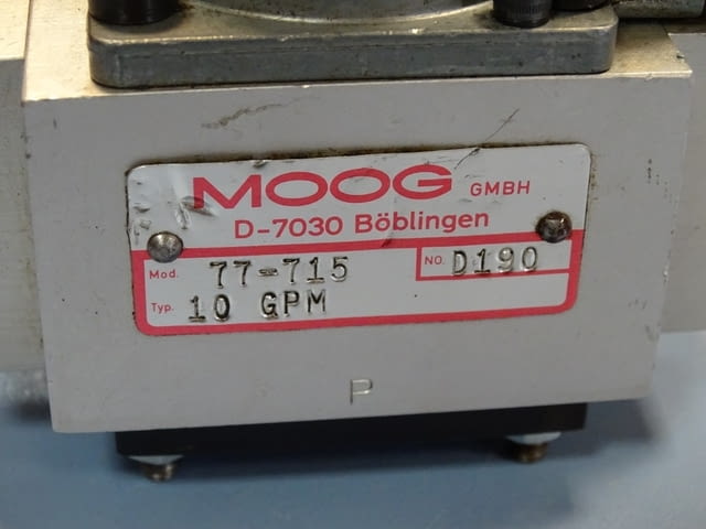 Серво клапан MOOG 10 GPM flow control servo valve 2-stage 210Bar - снимка 9