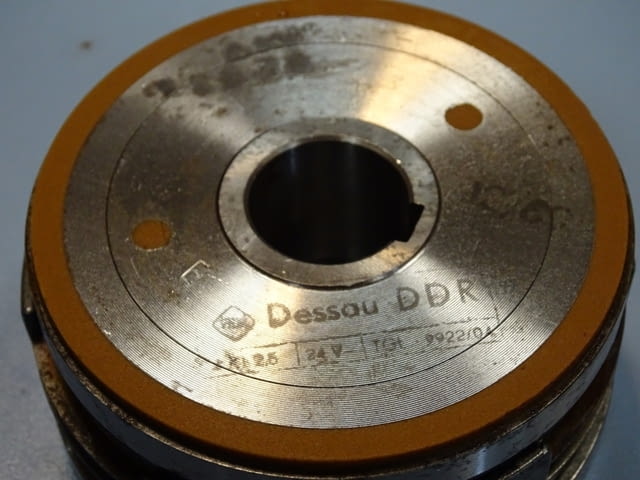 Съединител електромагнитен Dessau 4KL 2.5 multi-disc electromagnetic clutch - снимка 9