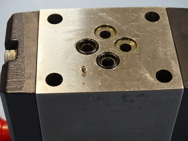 Серво клапан KOEHRING 120AB servo valve PSL-2019V, град Пловдив | Промишлено Оборудване - снимка 6