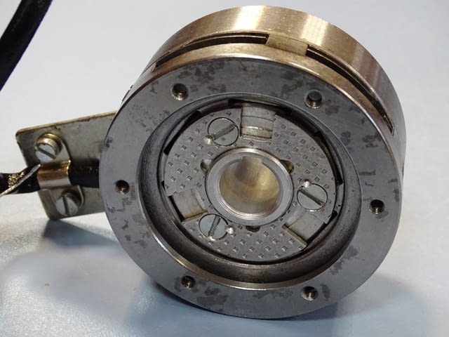 Съединител електромагнитен Dessau KLDO 0.63 24VDC electromagnetic clutch - снимка 4