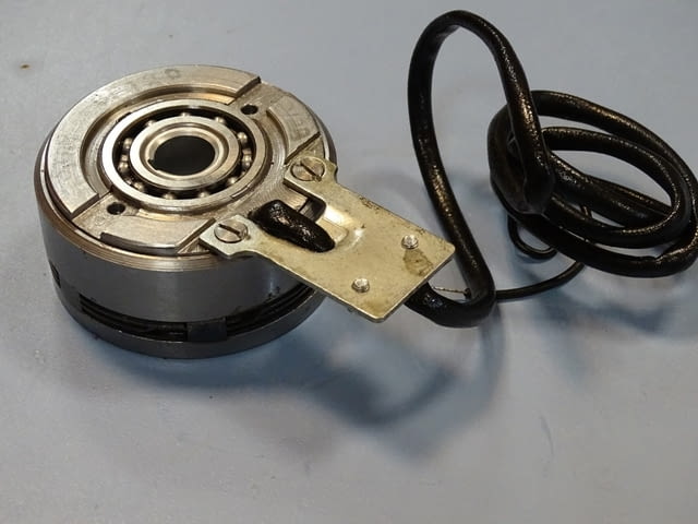 Съединител електромагнитен Dessau KLDO 0.63 24VDC electromagnetic clutch - снимка 9