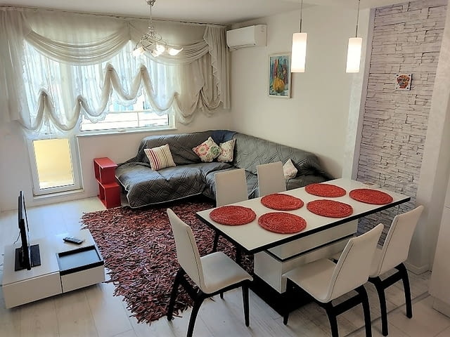 Двустаен апартамент за нощувки Internet, Cable TV, Furnished, Balcony, TV, Near by Bus Station, Near by Shop, Near by School, Near by Food Store - city of Varna | Lodging - снимка 1