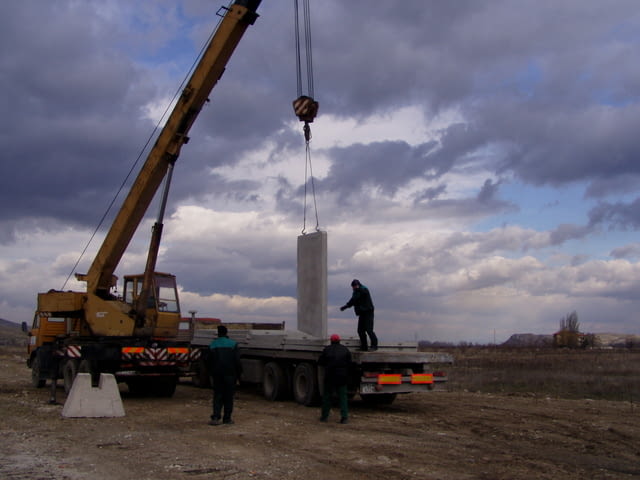 Услуги с автокран, тир, багер, камионче с кран, град Пловдив | Транспортни / Хамалски