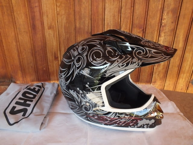 Shoei V-Moto мотокрос шлем каска за мотор, град Левски | Аксесоари / Консумативи - снимка 1