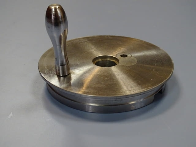 Метална ръкохватка за струг (ръчно колело) ф122mm, city of Plovdiv | Industrial Equipment - снимка 1