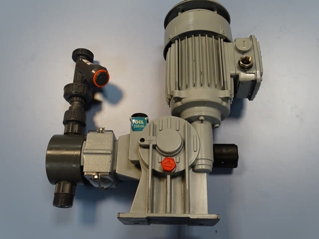 Дозираща помпа OBL RB25P.95 10 bar - град Пловдив | Промишлено Оборудване - снимка 11