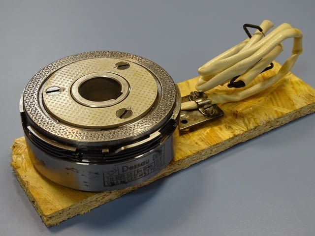 Съединител електро-магнитен Dessau KLDO 2.5 24V electromagnetic clutch - снимка 7