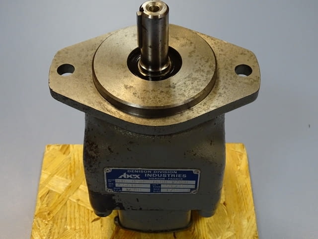 Хидравличен мотор ABEX Denison M1C 052 21N00 V280 Hydraulic vane motor - снимка 10