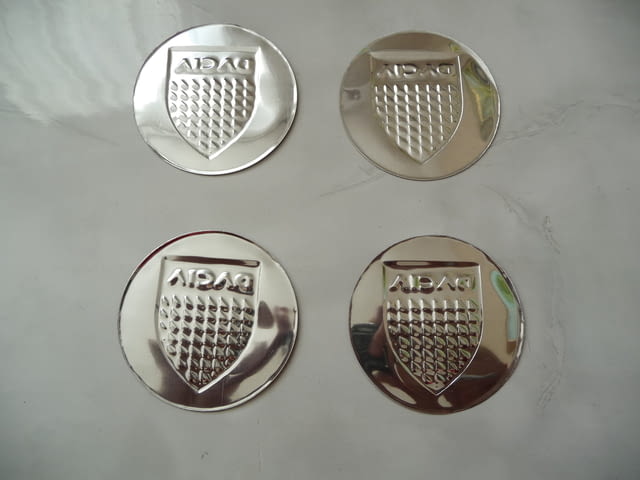 4 емблеми Дачия Dacia метални алуминиеви джанти лети волан, град Радомир | Други - снимка 3