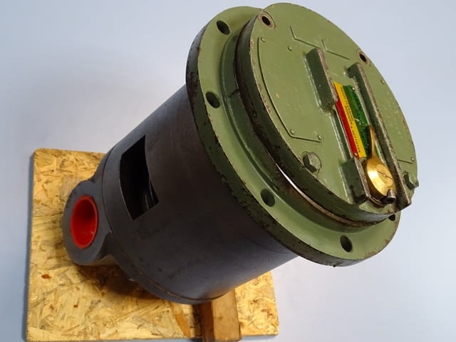 Хидравличен филтър Parker TELL-TALE Hydraulic Filter BSP 65 T - снимка 9