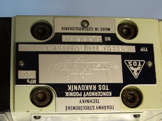 Хидравличен разпределител TOS RSEH2-252R solenoid valve 250 bar - снимка 3