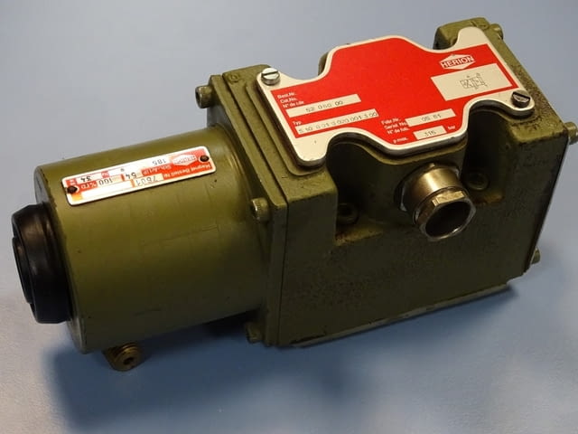 Хидравличен разпределител HERION S10G01G0200013 solenoid valve - снимка 2