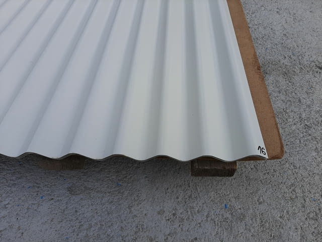 Вълнообразна пластифицирана ламарина Sn18x75-1050 RAL9002 в София - снимка 7