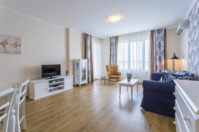 Поморие - първа линия - двуспален апартамент 2-bedroom, 132 m2, Brick - city of Pomoriе | Apartments - снимка 3