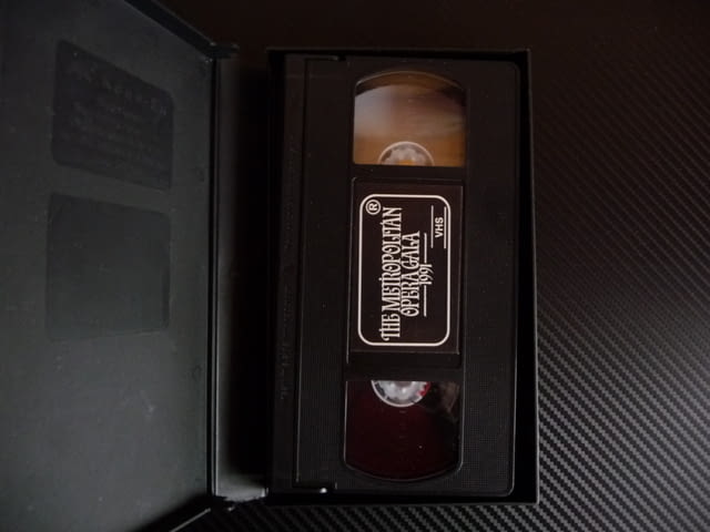 Metropolitan opera Gala 1991 Метрополитан опера Гала видео, град Радомир | Филми - снимка 2