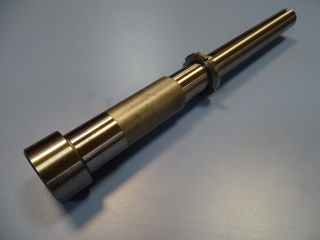 Вертикален шпиндел за фреза стандарт SK 30, ISO 30, city of Plovdiv | Industrial Equipment - снимка 1