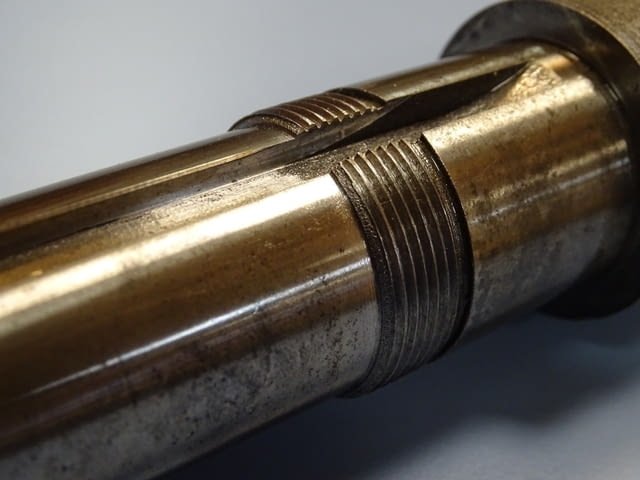 Вертикален шпиндел за фреза L-310 spindle vertical milling, city of Plovdiv - снимка 4