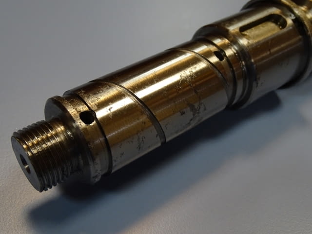 Винт за фреза Deckel FP2 за ОС Z screw with Z, град Пловдив | Промишлено Оборудване - снимка 5