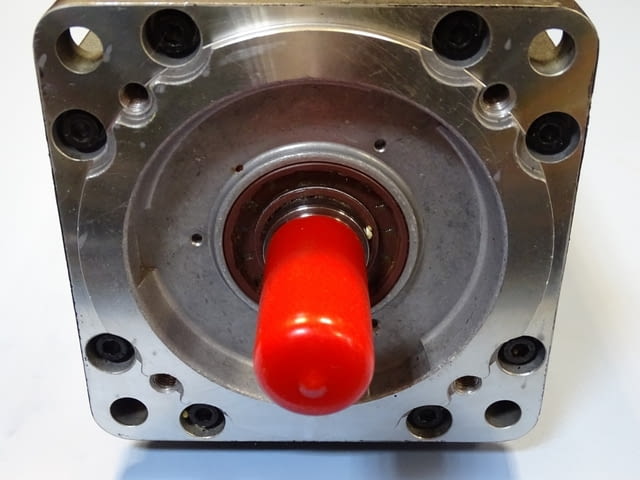 Правотоков ел.двигател Rexroth MDD093C-N-040 permanent magnet motor - снимка 2