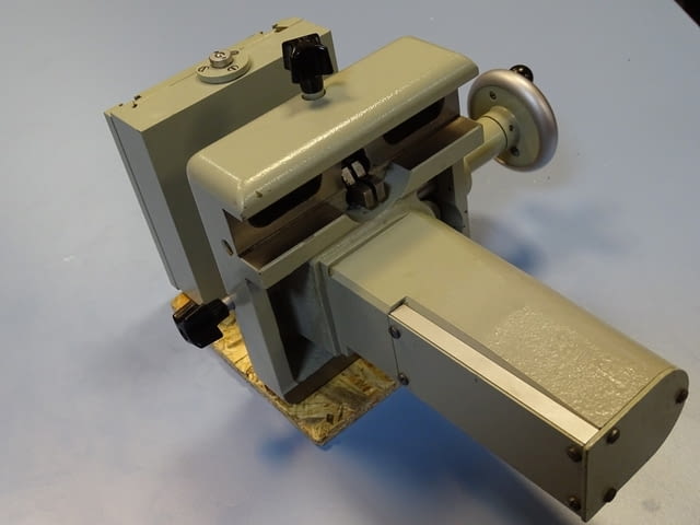 Маса инструментална Carl-Zeiss подвижна 120x120 mm, град Пловдив | Инструменти - снимка 4