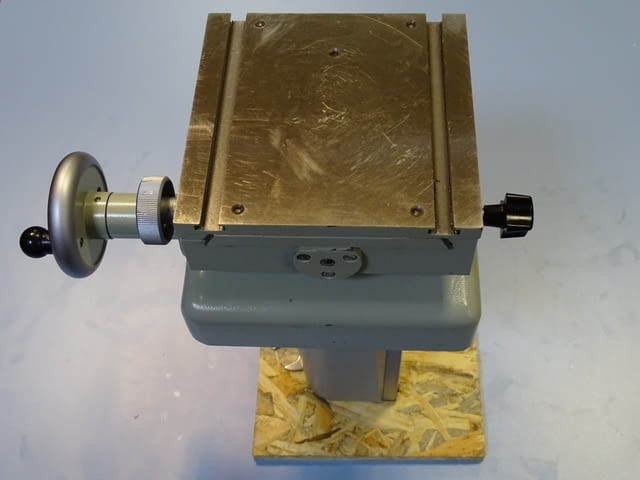 Маса инструментална Carl-Zeiss подвижна 120x120 mm, град Пловдив | Инструменти - снимка 7