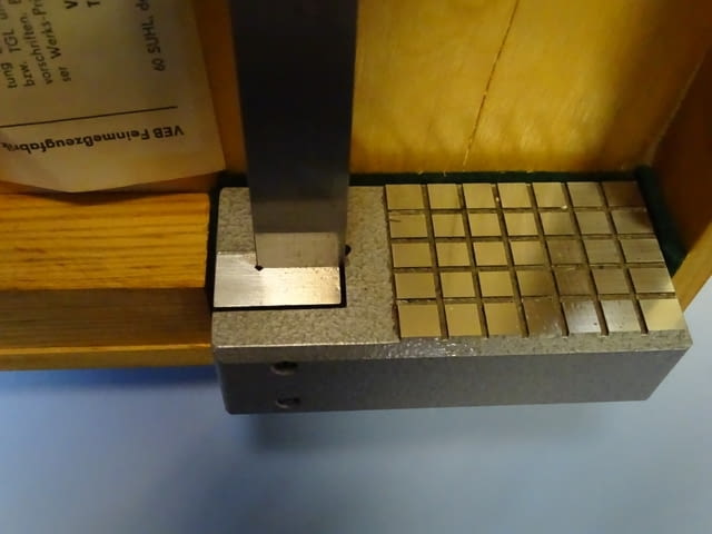 Висотомер VEB-SUHL 0-300mm vernier height gauge, city of Plovdiv | Instruments - снимка 5