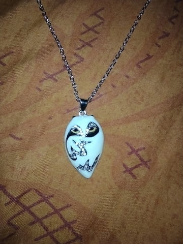 Колие с медальон Лице - град Монтана | Колиета / Синджири / Медальони - снимка 1