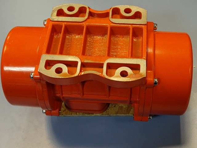Вибромотор OLI MVE 400/15 electric vibrating motor 220/380V, град Пловдив - снимка 5