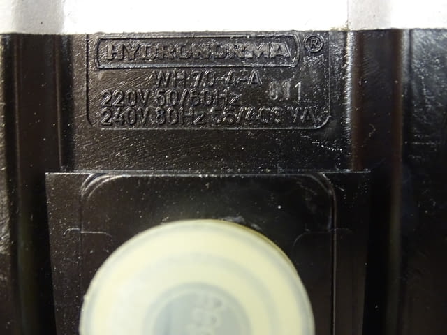 Хидравличен разпределител REXROTH 4WE10G10/AW220-50NZ4 hidraulic valve - снимка 6