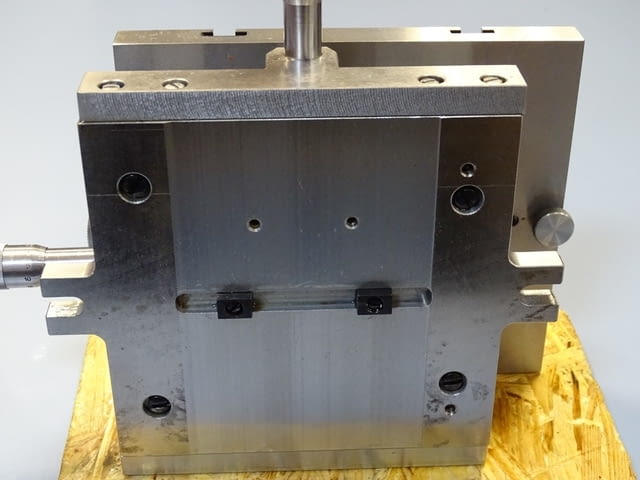 Микрометрична синусна маса 170х150mm, city of Plovdiv | Industrial Equipment - снимка 9