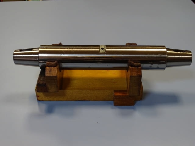 Шпиндел за плосък шлайф L-350mm - град Пловдив | Промишлено Оборудване - снимка 5