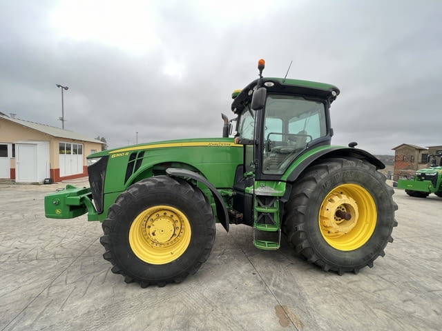 Колесен трактор John Deere 8360R Agricultural machinery - city of Yambol | Specialized Equipment - снимка 4